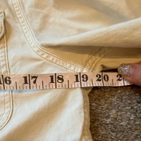 Flint and Tinder Men’s M Cream Button-Up Denim Shirt - Picture 8 of 12